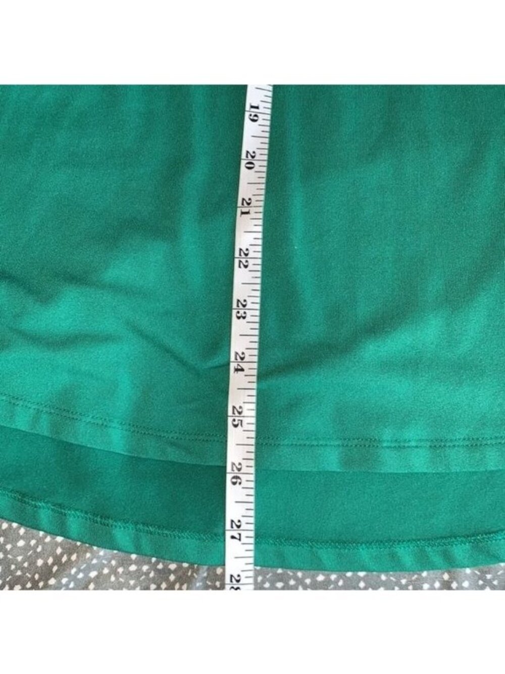 Nike Dri-Fit Green Long-Sleeve Running Shirt W/ Reflective Accents - S - Picture 10 of 11